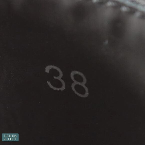 Givenchy Slide 4G Flat Sandals Black Lambskin Leather Logo Italy Size 38 - Picture 9 of 12